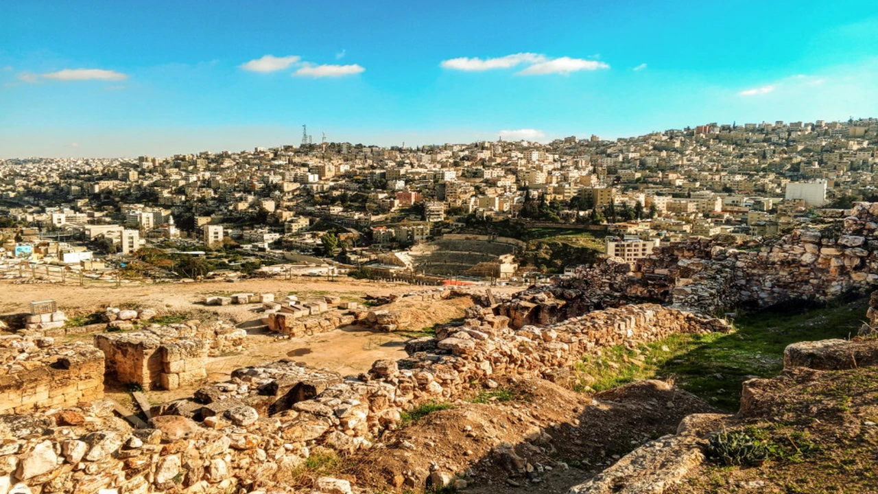 توقعات بانخفاض درجات الحرارة الخميس وأجواء مريحة حتى الأحد